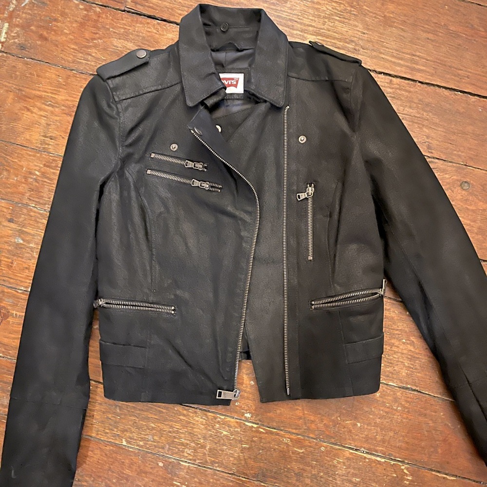 Levi’s leather motorcycle Jacket size Medium